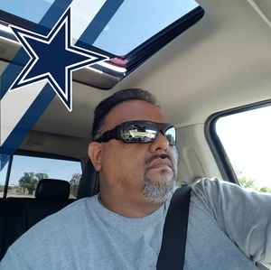 Meet your Posher, Ray